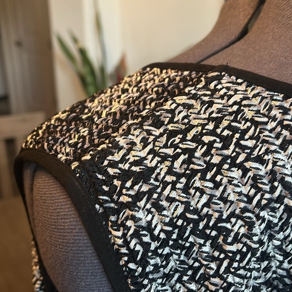 Kasper sleeveless top, black and grey with silver threads running throughout. - Picture 5 of 8